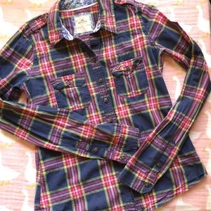 Hollister plaid button up shirt